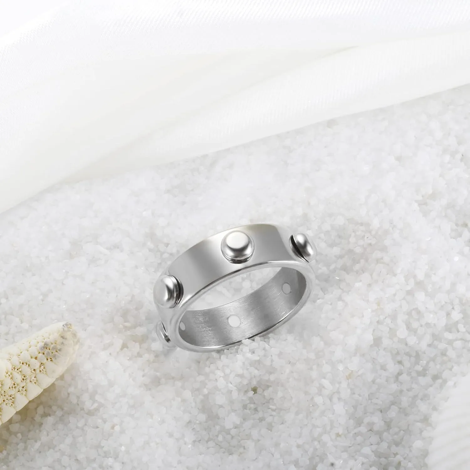 JINHUI Rings for Women, 18K Gold Plated Rivets Thick Womens Stacking Rings for Wedding Anniversary, Statement, Friendship Classic